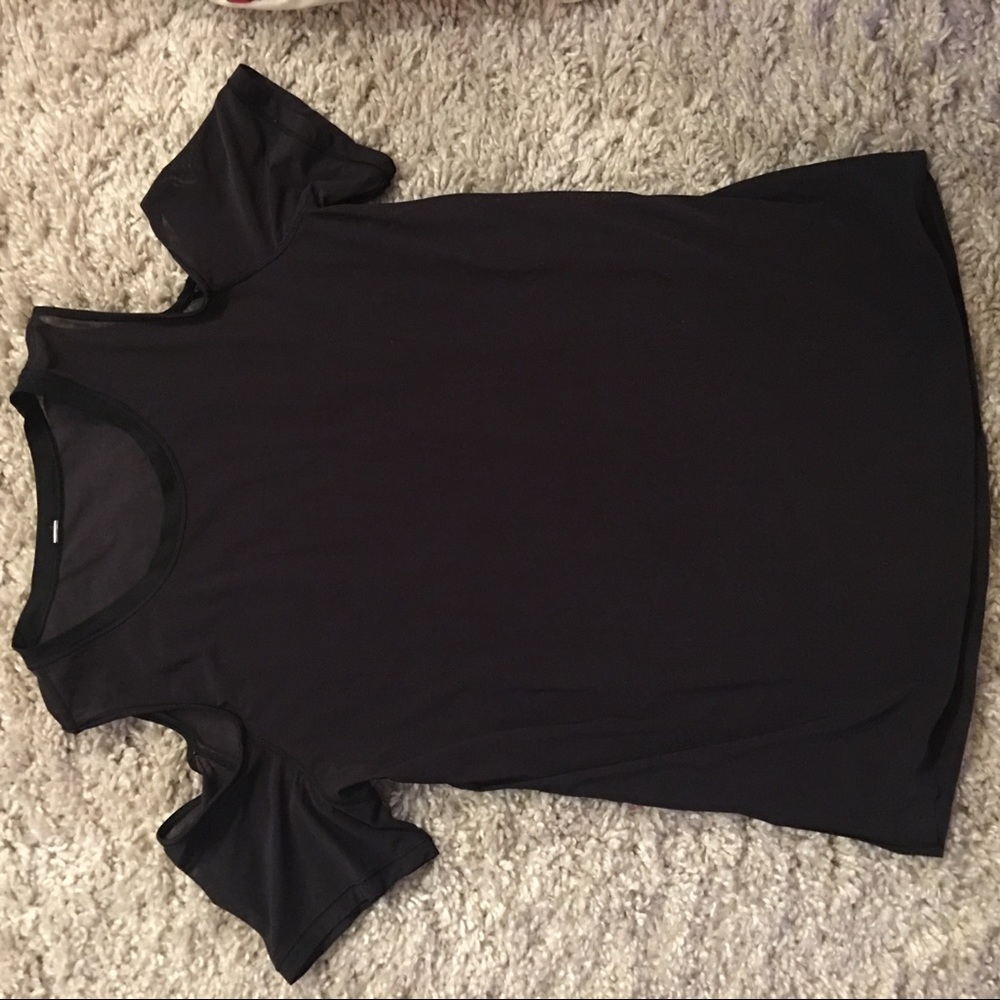 Lululemon beautiful top